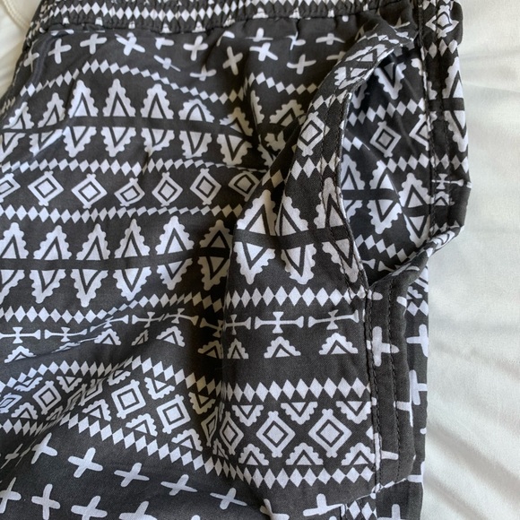 Zip code swim shorts - Picture 9 of 10